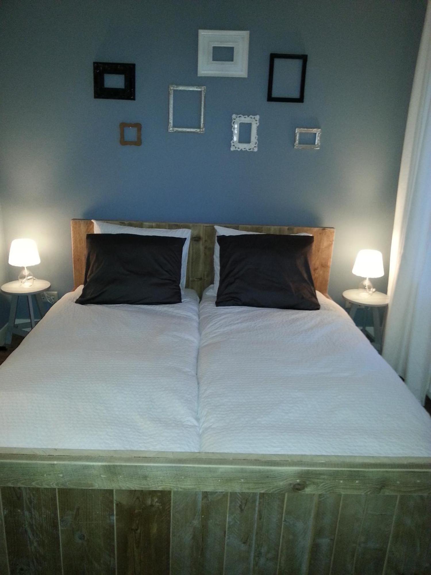 Bed & Breakfast Oekepoek Down Town *
